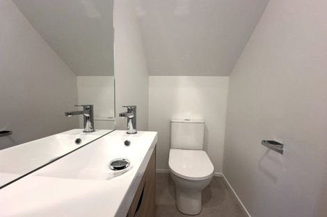 Photo of property in 19 Oyster Drive, Whenuapai, 0618
