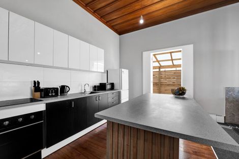 Photo of property in 97 Wilson Street, Hawera, 4610