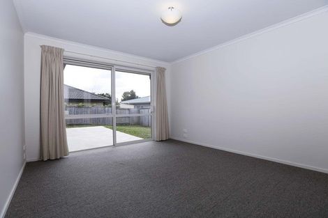 Photo of property in 5 Millie Place, Huntington, Hamilton, 3210