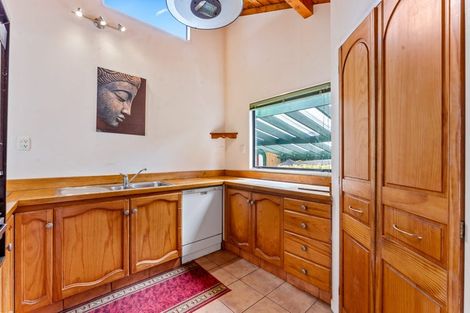 Photo of property in 37 Eugenia Rise, Totara Heights, Auckland, 2105