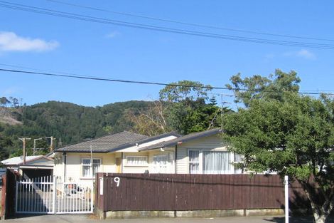 Photo of property in 9f1- Brown Street, Wallaceville, Upper Hutt, 5018
