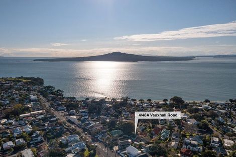 Photo of property in 4/48a Vauxhall Road, Devonport, Auckland, 0624
