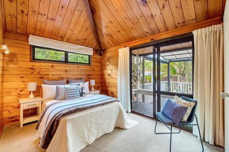 Photo of property in 2/18 Long Bay Drive, Torbay, Auckland, 0630