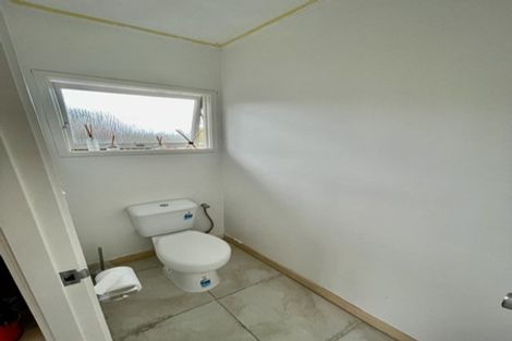 Photo of property in 13 Carlisle Road, Torbay, Auckland, 0630