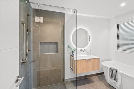 Photo of property in 16 Gingko Lane, Marshland, Christchurch, 8051