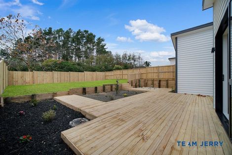 Photo of property in 30 Paihere Street, Huapai, 0810