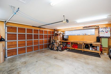 Photo of property in 6 Waipatere Court, Ashhurst, 4810