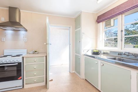 Photo of property in 245 Weston Road, Mairehau, Christchurch, 8052