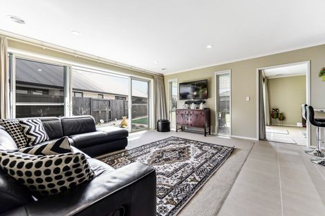 Photo of property in 7 Kinnaird Place, Huntington, Hamilton, 3210