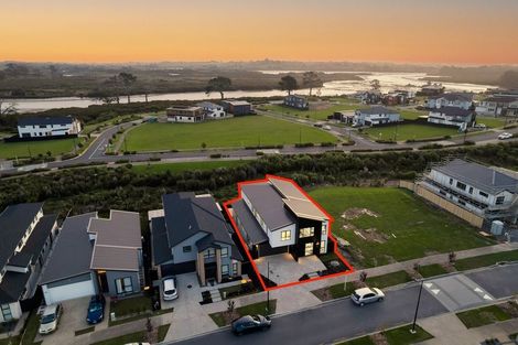 Photo of property in 11 Seagreen Avenue, Rosehill, 2113