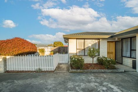 Photo of property in 9 Trevor Street, Hornby, Christchurch, 8042