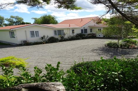 Photo of property in 318 Kuku Beach Road, Kuku, Levin, 5570