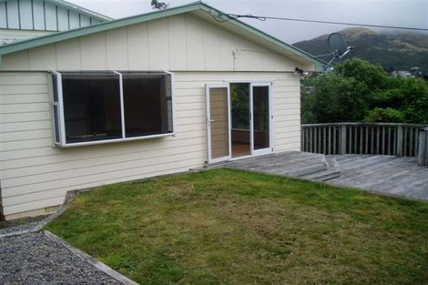 Photo of property in 18a B Aplin Terrace, Ngaio, Wellington, 6035