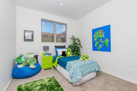 Photo of property in 42 Schoolside Road, Kumeu, 0810