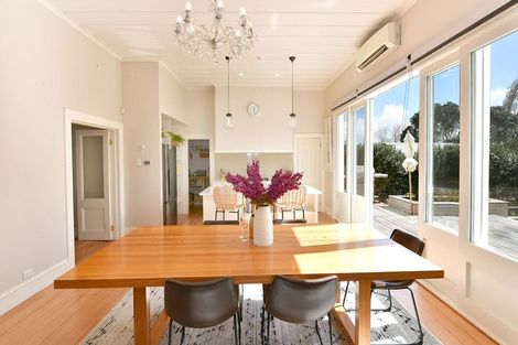 Photo of property in 28 Rata Street, Helensville, 0800