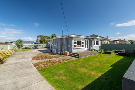 Photo of property in 15 Mcquarrie Street, Kingswell, Invercargill, 9812