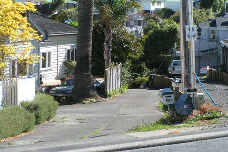 Photo of property in 18b Mariposa Crescent, Birkenhead, Auckland, 0626