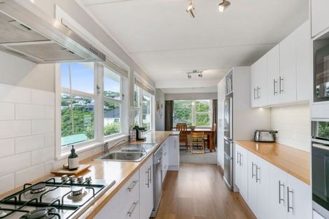 Photo of property in 64 Mark Avenue, Paparangi, Wellington, 6037