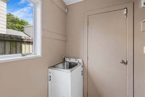 Photo of property in 6/16 Grenville Street, Waltham, Christchurch, 8011