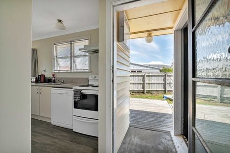 Photo of property in 66a Cloten Road, Stratford, 4332