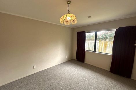 Photo of property in 4a Brett Place, Takaro, Palmerston North, 4412
