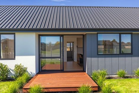 Photo of property in 1 Greig Crescent, Amberley, 7481