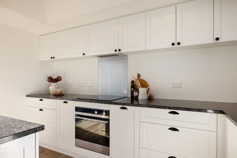 Photo of property in 34 Massey Crescent, St Albans, Christchurch, 8014