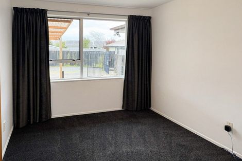 Photo of property in 14 Carteret Place, Aranui, Christchurch, 8061