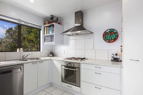 Photo of property in 14 Longitude Place, Whitby, Porirua, 5024