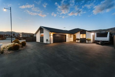 Photo of property in 6 Hortons Way, Cromwell, 9310