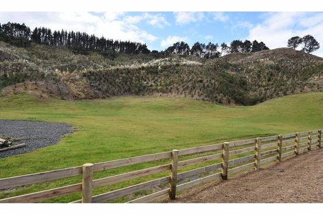 Photo of property in 50 Mick Dillon Road, Tahekeroa, Warkworth, 0873
