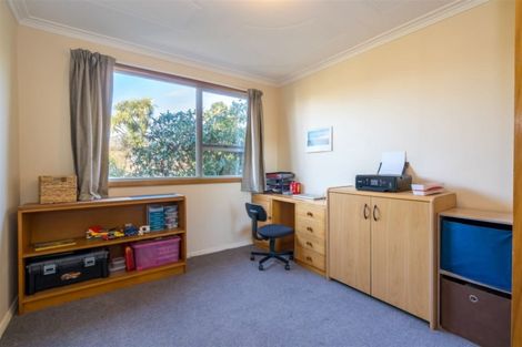 Photo of property in 135 Wakari Road, Helensburgh, Dunedin, 9010