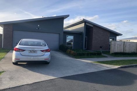 Photo of property in 24 Chalgrove Road, Huntington, Hamilton, 3210