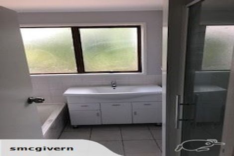 Photo of property in 32 Pisces Road, Glen Eden, Auckland, 0602