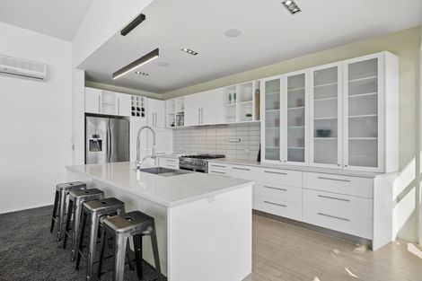 Photo of property in 8a Doon Street, Vauxhall, Dunedin, 9013