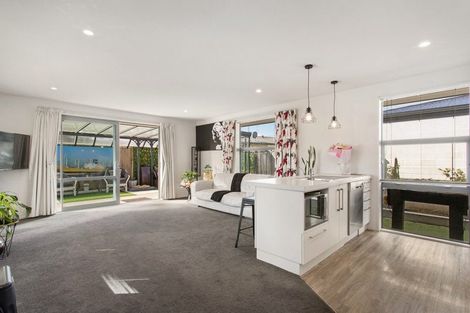 Photo of property in 1/51 Kirk Road, Templeton, Christchurch, 8042