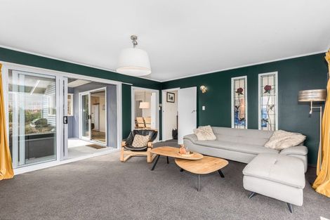 Photo of property in 5 Meridian Way, Whitby, Porirua, 5024