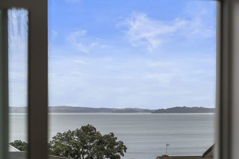 Photo of property in 7 Star Place, Cockle Bay, Auckland, 2014