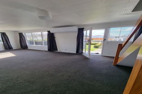 Photo of property in 1/56 Mary Crescent, Elderslea, Upper Hutt, 5018