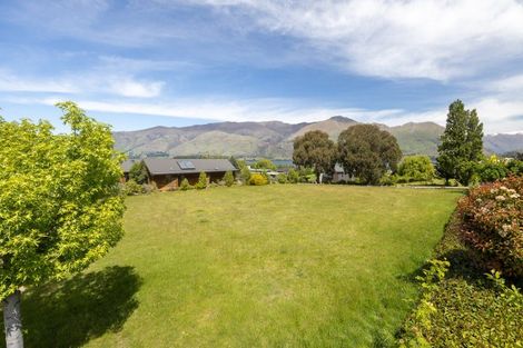 Photo of property in 22 Greenbelt Place, Wanaka, 9305