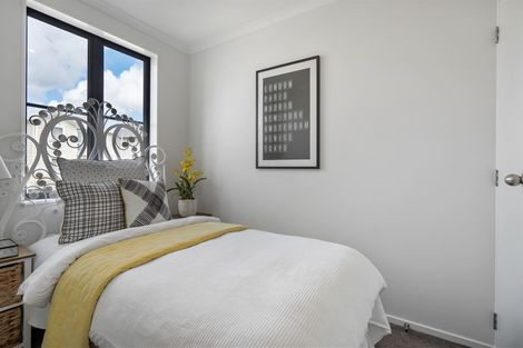Photo of property in 36 Bellbird Street, Papakura, 2110
