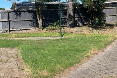 Photo of property in 22 Oriana Crescent, Hornby, Christchurch, 8042