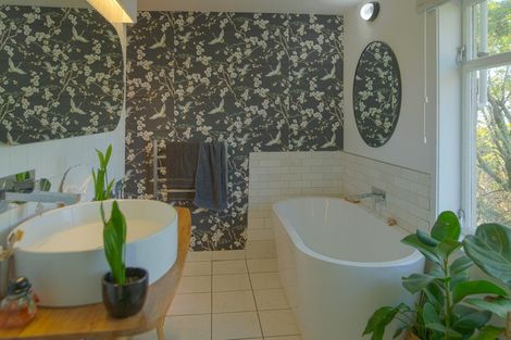 Photo of property in 61a Mortimer Terrace, Brooklyn, Wellington, 6021