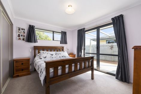 Photo of property in 4 Holdaway Street, Riversdale, Blenheim, 7201