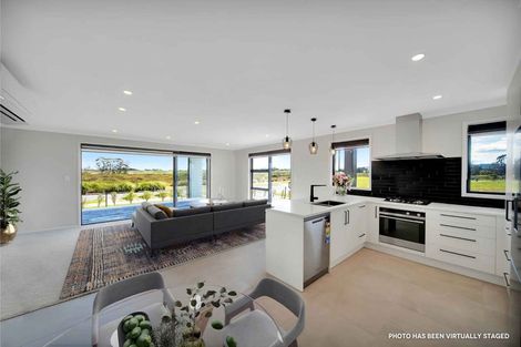 Photo of property in 18a Foreshore Lane, Karaka, Papakura, 2113
