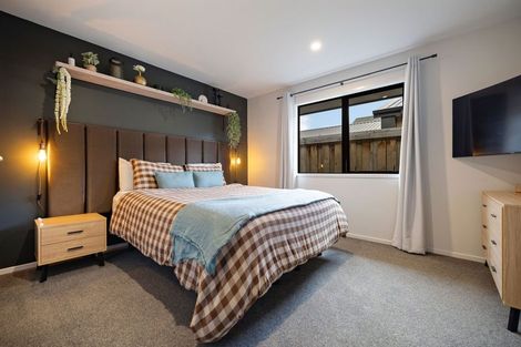 Photo of property in 41 Howden Drive, Jacks Point, 9371