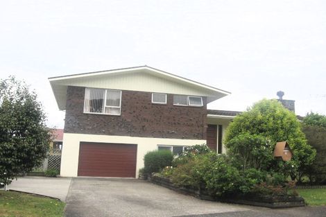 Photo of property in 12 Saunders Place, Te Puke, 3119
