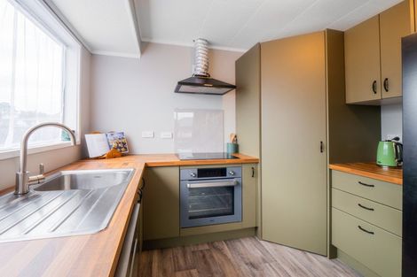 Photo of property in 21 Rewa Street, Inglewood, 4330