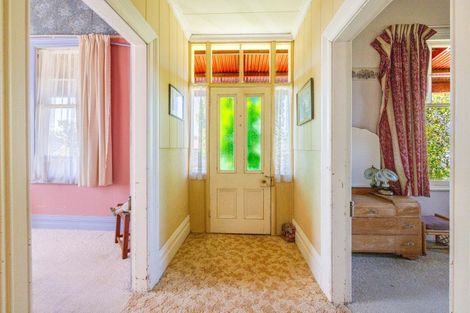 Photo of property in 10 Rose Street, Waipawa, 4210