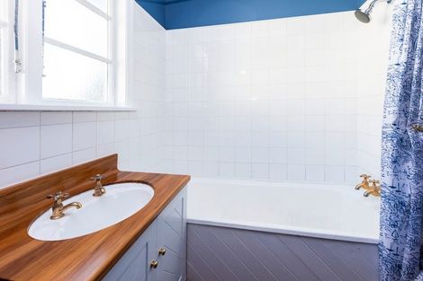 Photo of property in 224 Wairakei Road, Bryndwr, Christchurch, 8053